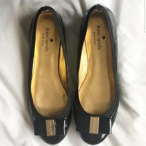 Kate Spade flats with iconic logo bow-firm price